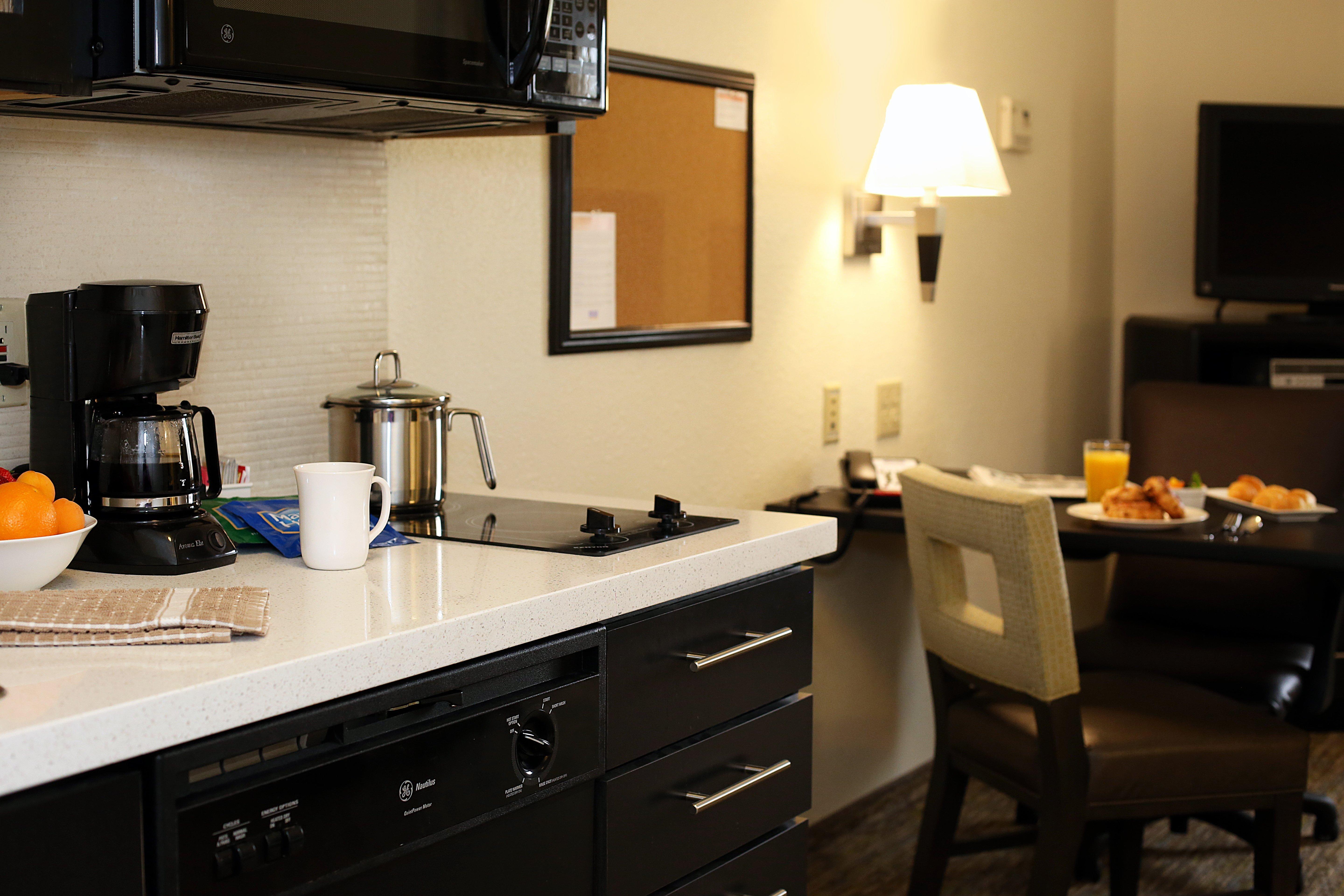 Candlewood Suites East Lansing By Ihg Екстер'єр фото